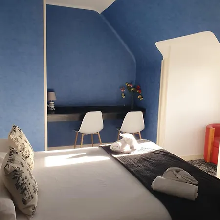 Hotel Le Phare Ouistreham Buitenkant foto