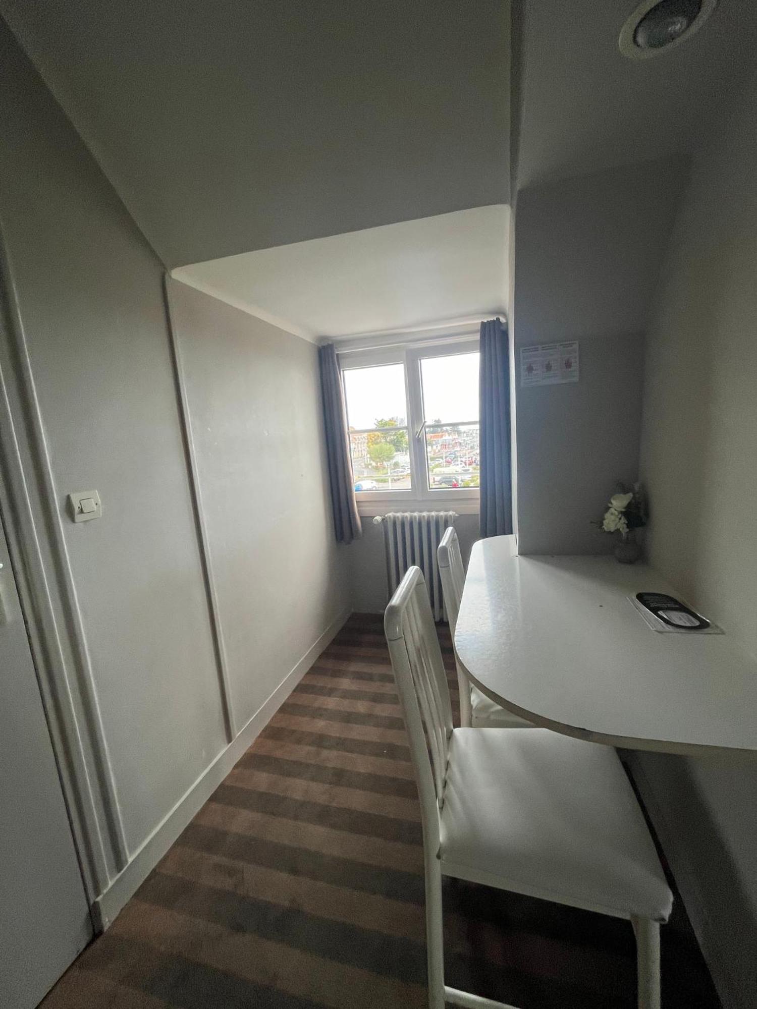 Hotel Le Phare Ouistreham